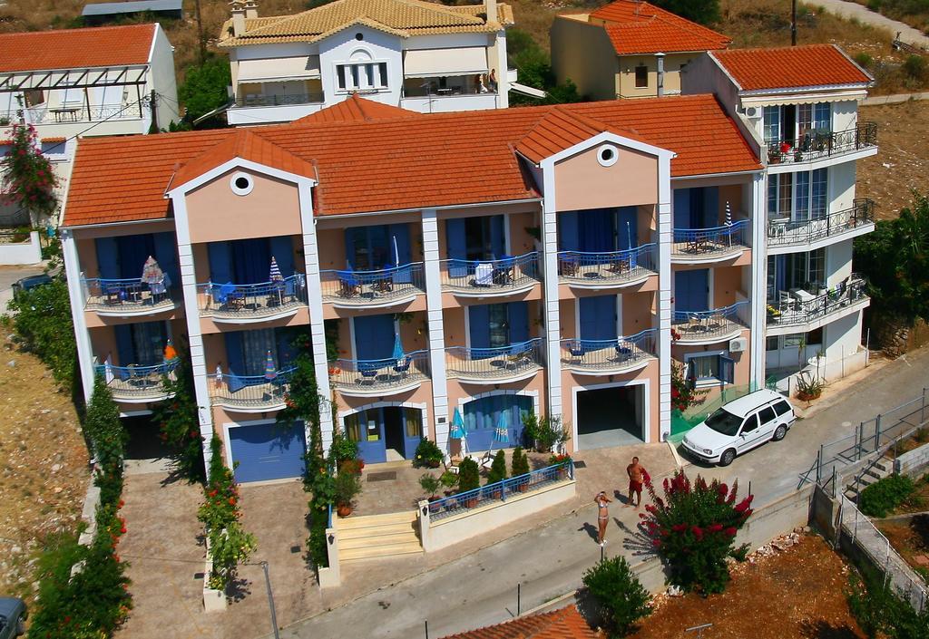 Olive Bay Hotel Agia Efimia Exterior foto